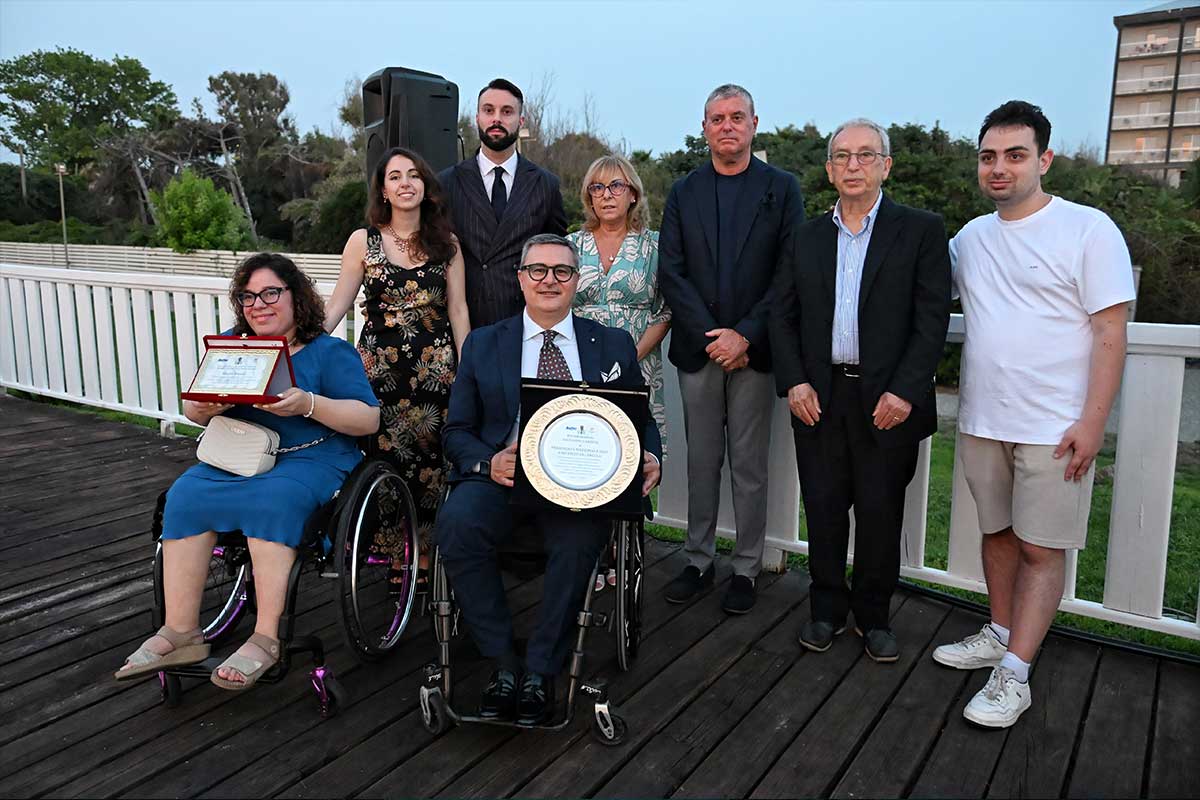 XXI MEMORIAL “GIOVANNI CARESSA”  CERIMONIA DI CONSEGNA DEI PRIMI A VINCENZO FALABELLA E MARTA RUSSO